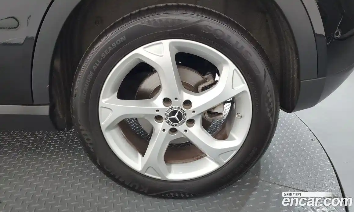 Mercedes-Benz GLA-Class 2019 2.0 гидро, фото 7 Mercedes-Benz GLA-Class 2019 2.0 гидро, фото 7
