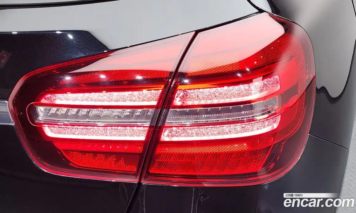 Mercedes-Benz GLA-Class 2019 2.0 гидро, фото 9 Mercedes-Benz GLA-Class 2019 2.0 гидро, фото 9