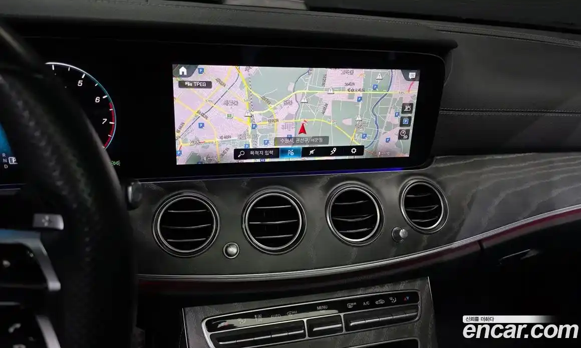 Mercedes-Benz E-Class 2021 2.0 автомат (гидро), фото 20