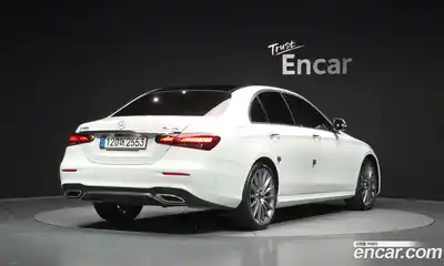 Mercedes-Benz E-Class 2021 2.0 автомат (гидро), миниатюра 2