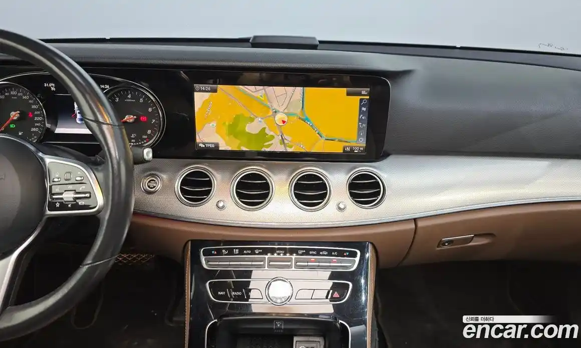 Mercedes-Benz E-Class 2018 2.0 автомат (гидро), фото 13