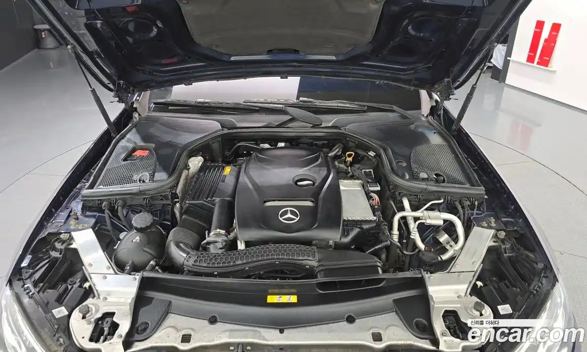Mercedes-Benz E-Class 2018 2.0 автомат (гидро), фото 6