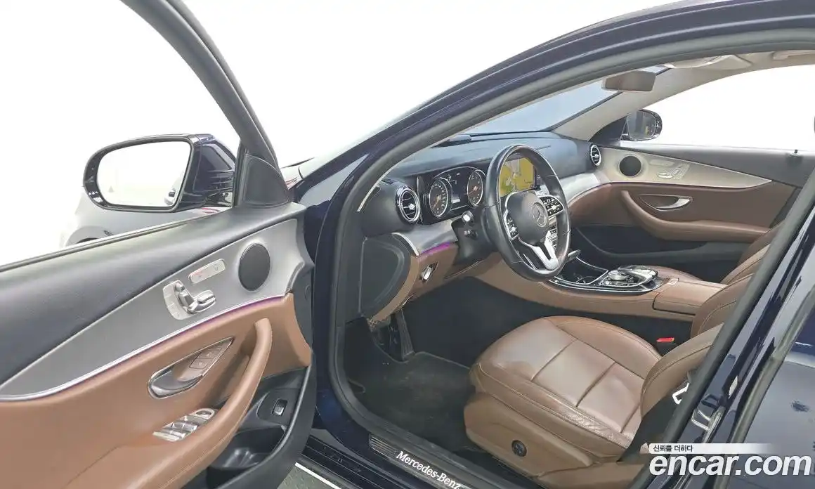 Mercedes-Benz E-Class 2018 2.0 автомат (гидро), фото 10