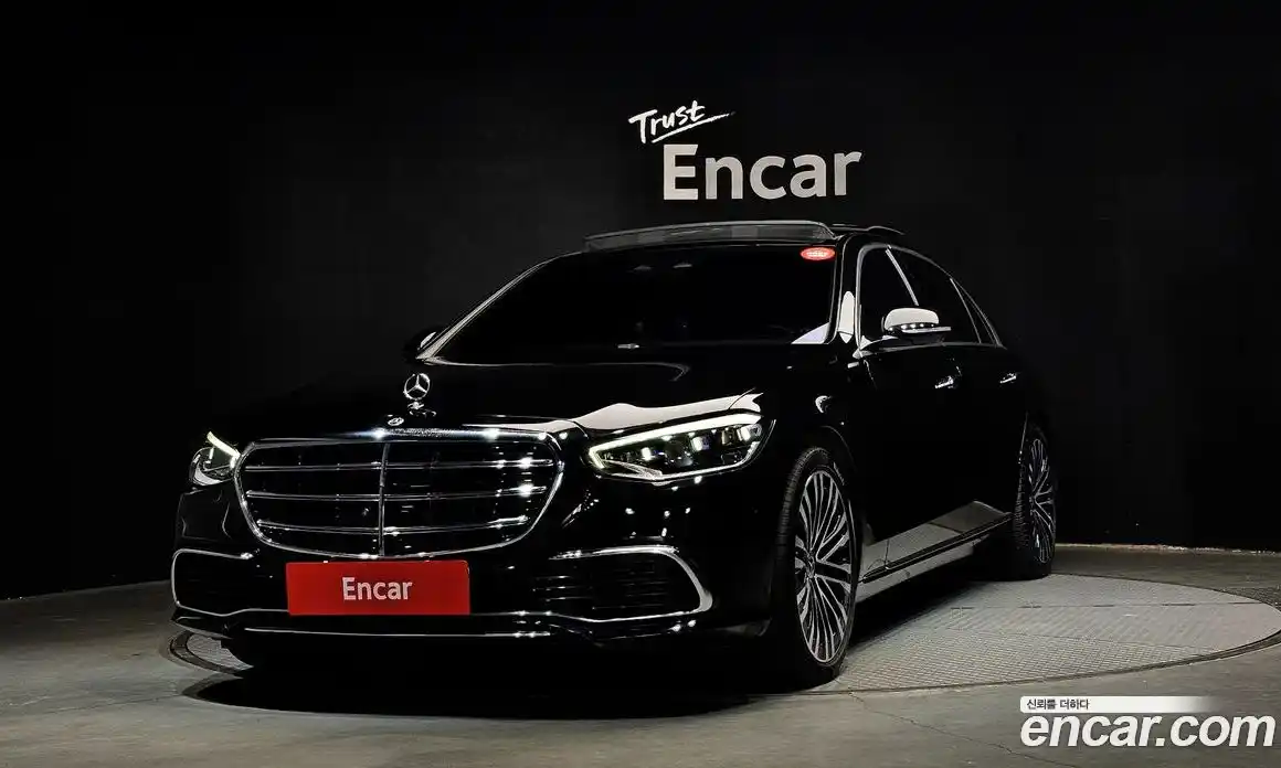 Mercedes-Benz S-Class 2021 4.0 гидро, фото 1 Mercedes-Benz S-Class 2021 4.0 гидро, фото 1
