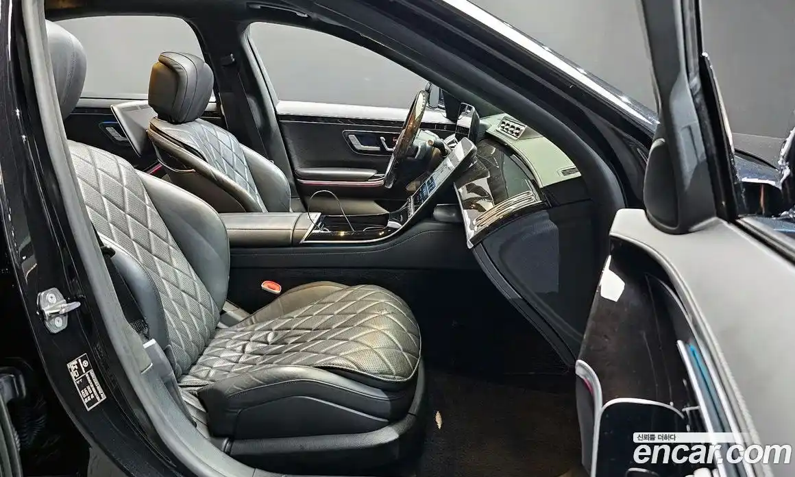 Mercedes-Benz S-Class 2021 4.0 гидро, фото 10 Mercedes-Benz S-Class 2021 4.0 гидро, фото 10