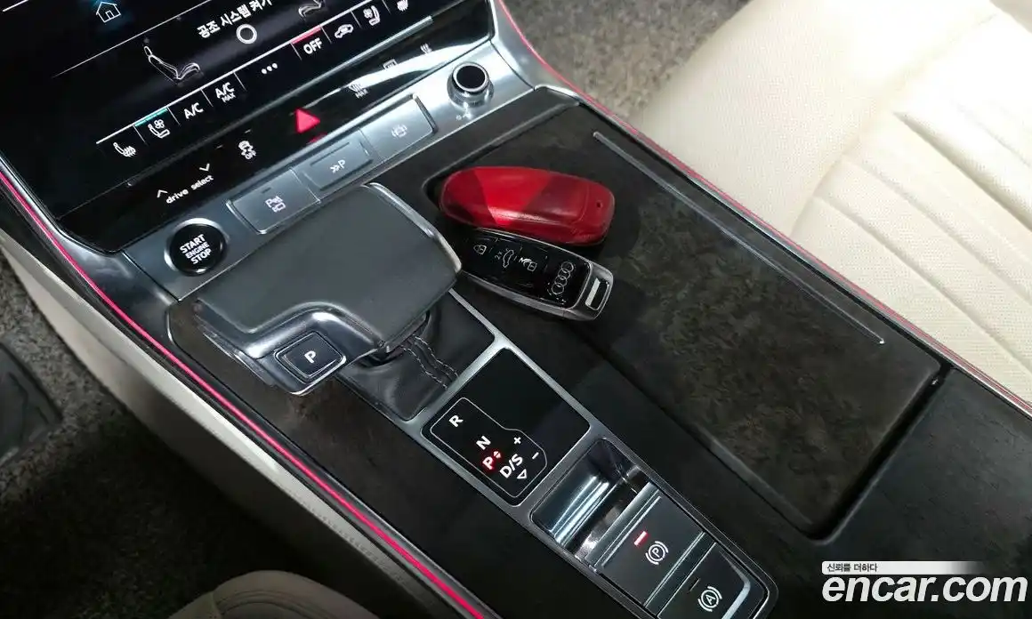 Audi A6 2021 3.0 автомат (гидро), фото 12