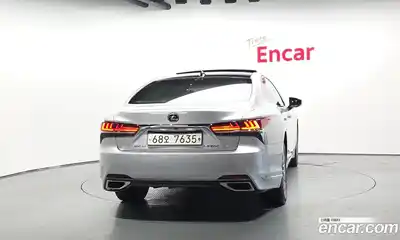 Lexus LS 2018 3.4 автомат (гидро), миниатюра 4 Lexus LS 2018 3.4 автомат (гидро), миниатюра 4