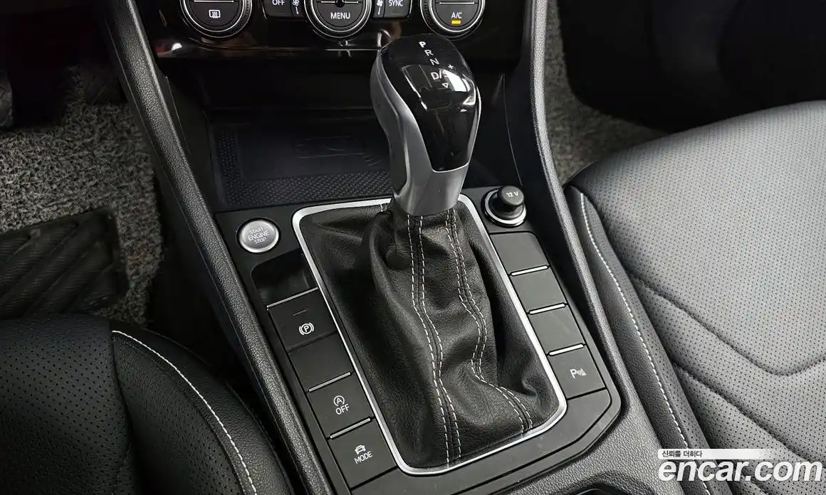 Volkswagen Jetta 2022 1.5 автомат (гидро), фото 12