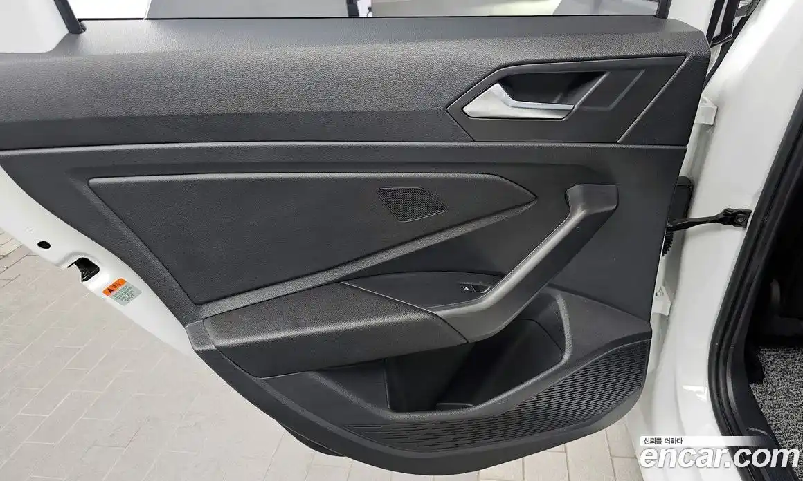 Volkswagen Jetta 2022 1.5 автомат (гидро), фото 15