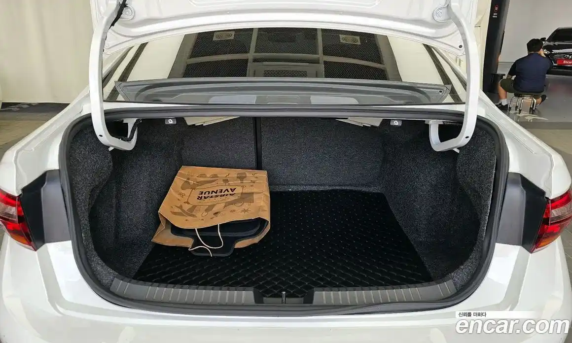 Volkswagen Jetta 2022 1.5 автомат (гидро), фото 26