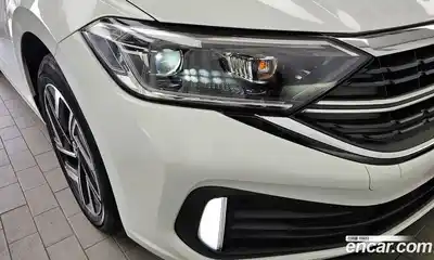 Volkswagen Jetta 2022 1.5 автомат (гидро), миниатюра 8