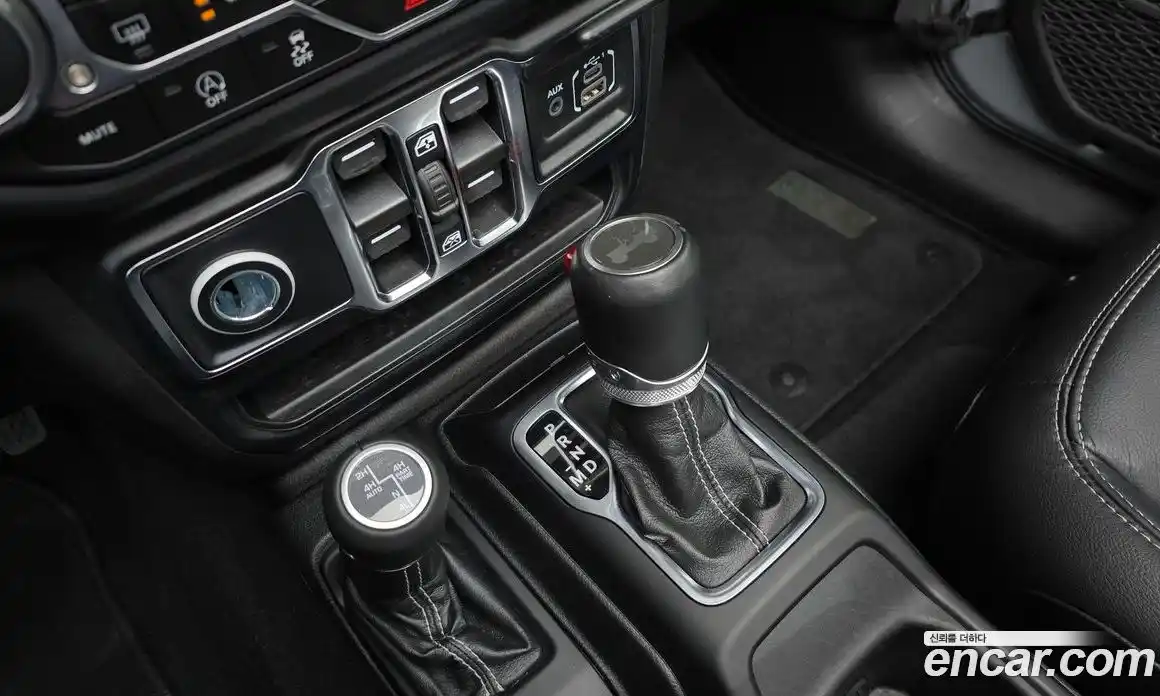 Jeep Wrangler 2022 2.0 автомат (гидро), фото 12