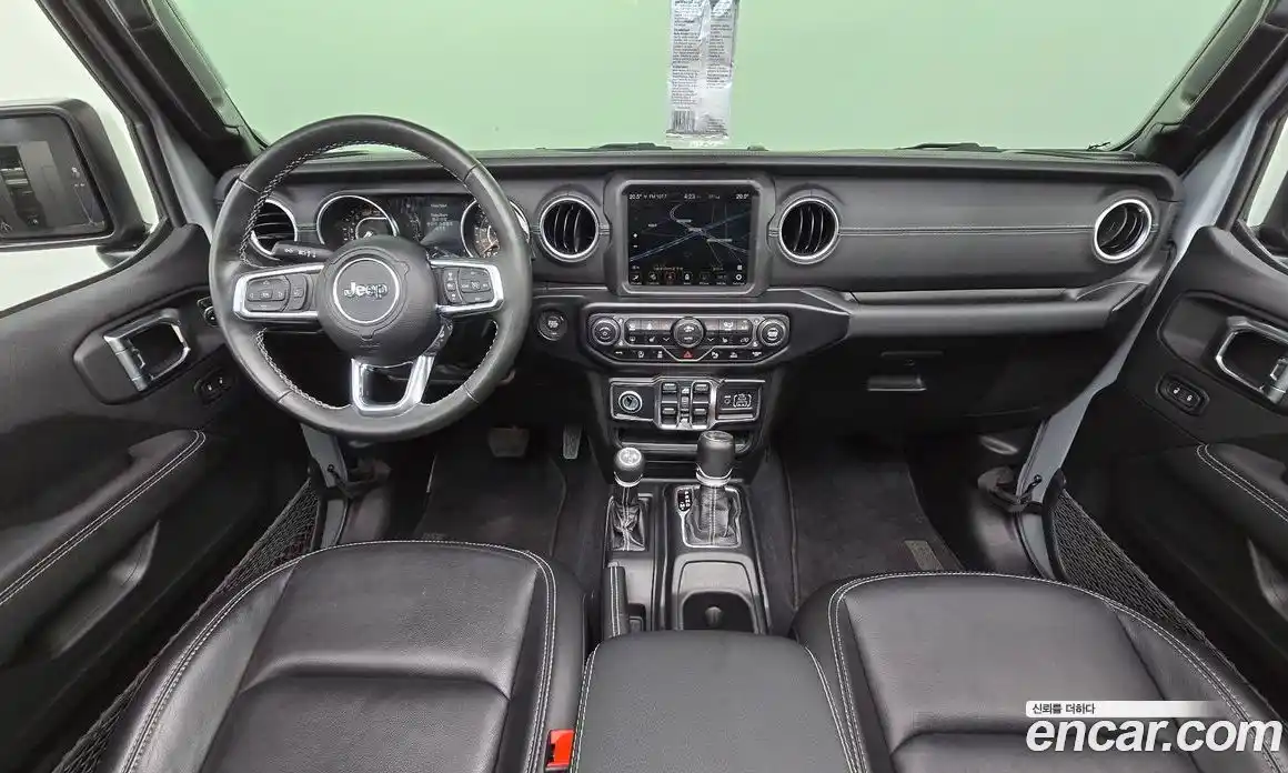Jeep Wrangler 2022 2.0 автомат (гидро), фото 10