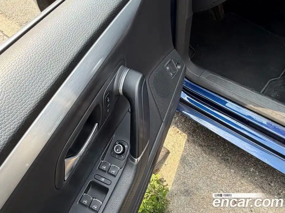 Volkswagen CC 2009 2.0 автомат (гидро), фото 14