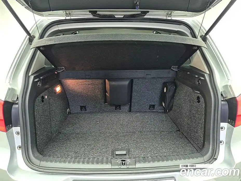 Volkswagen Tiguan 2013 2.0 автомат (гидро), фото 16