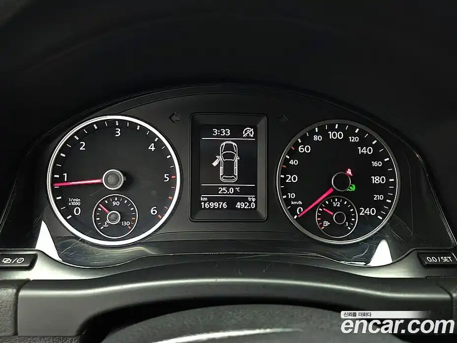 Volkswagen Tiguan 2013 2.0 автомат (гидро), фото 7