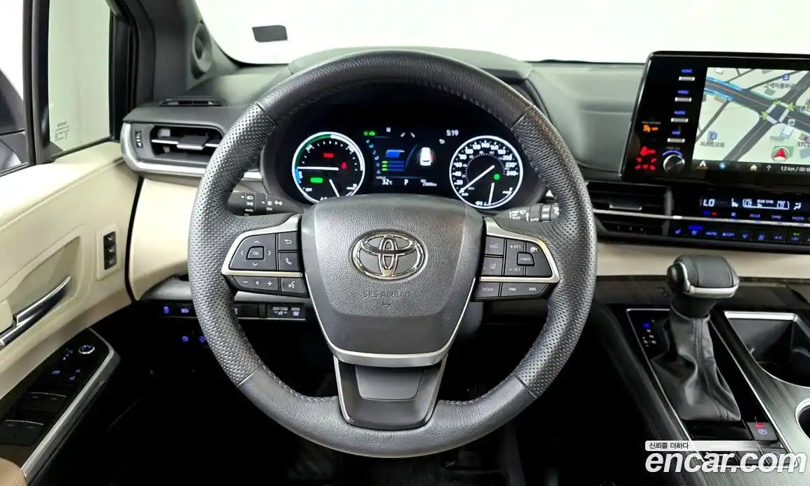Toyota Sienna 2024 2.5 автомат (гидро), фото 13 Toyota Sienna 2024 2.5 автомат (гидро), фото 13
