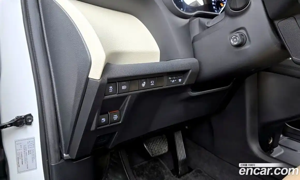 Toyota Sienna 2024 2.5 автомат (гидро), фото 18 Toyota Sienna 2024 2.5 автомат (гидро), фото 18
