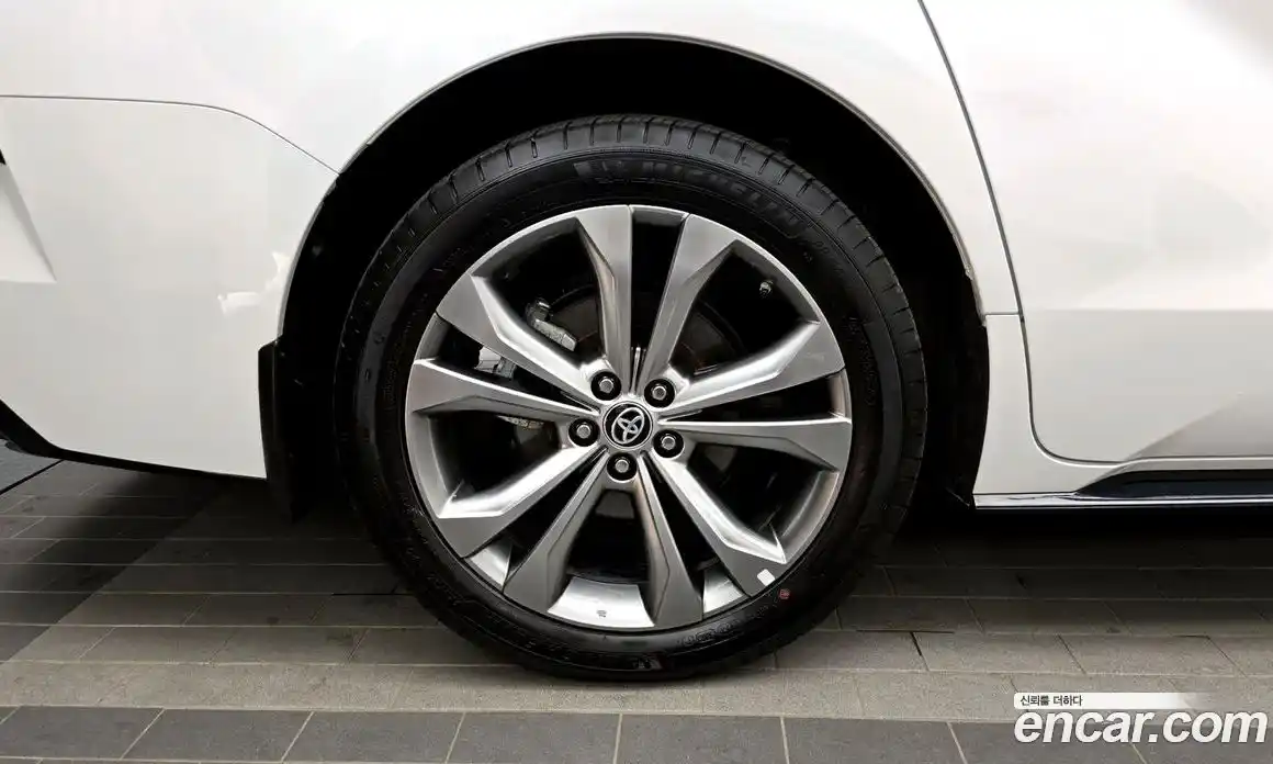 Toyota Sienna 2024 2.5 автомат (гидро), фото 19 Toyota Sienna 2024 2.5 автомат (гидро), фото 19