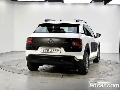 Citroen C4 Cactus 2018 1.6 автомат (гидро), миниатюра 4 Citroen C4 Cactus 2018 1.6 автомат (гидро), миниатюра 4