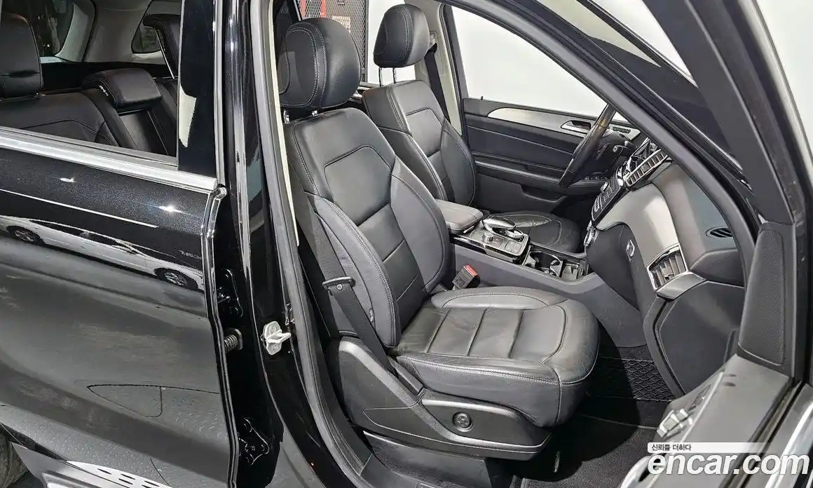 Mercedes-Benz GLE-Class 2018 3.0 гидро, фото 12 Mercedes-Benz GLE-Class 2018 3.0 гидро, фото 12