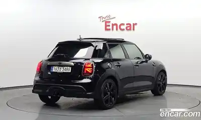 Mini Cooper 2023 2.0 автомат (гидро), миниатюра 2