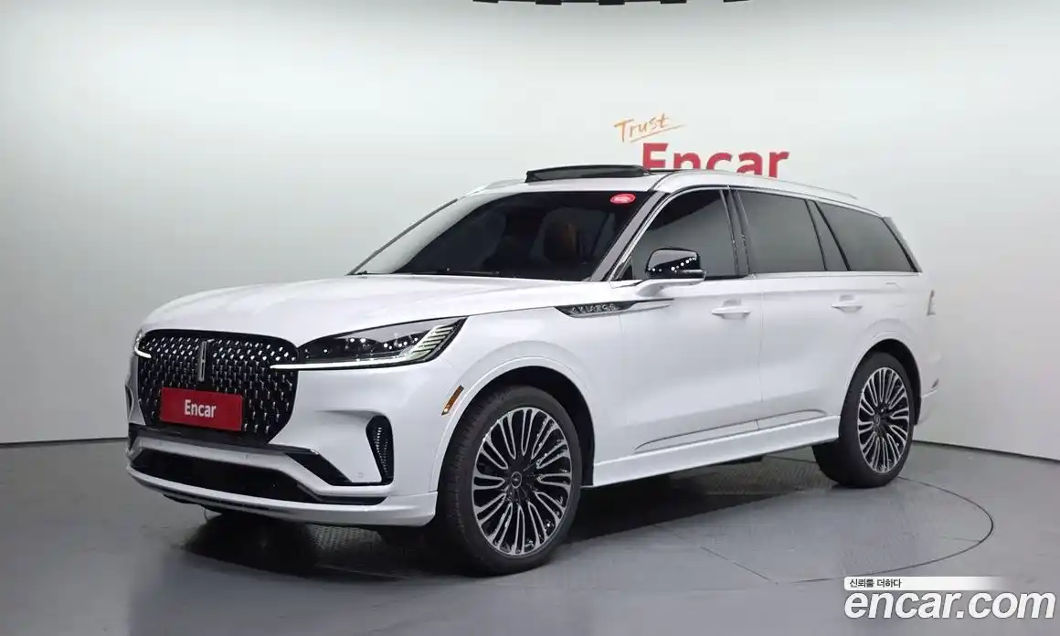 Lincoln Aviator 2024 3.0 автомат (гидро), фото 1 Lincoln Aviator 2024 3.0 автомат (гидро), фото 1
