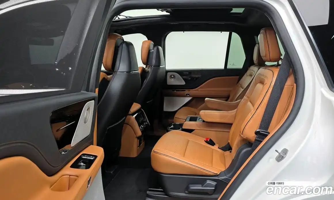 Lincoln Aviator 2024 3.0 автомат (гидро), фото 20 Lincoln Aviator 2024 3.0 автомат (гидро), фото 20