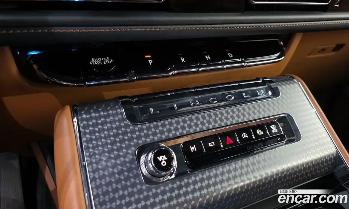 Lincoln Aviator 2024 3.0 автомат (гидро), фото 9 Lincoln Aviator 2024 3.0 автомат (гидро), фото 9