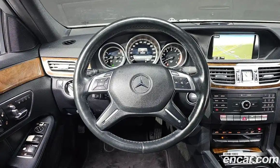 Mercedes-Benz E-Class 2016 3.5 гидро, фото 12 Mercedes-Benz E-Class 2016 3.5 гидро, фото 12