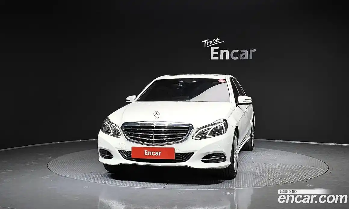 Mercedes-Benz E-Class 2016 3.5 гидро, фото 3 Mercedes-Benz E-Class 2016 3.5 гидро, фото 3