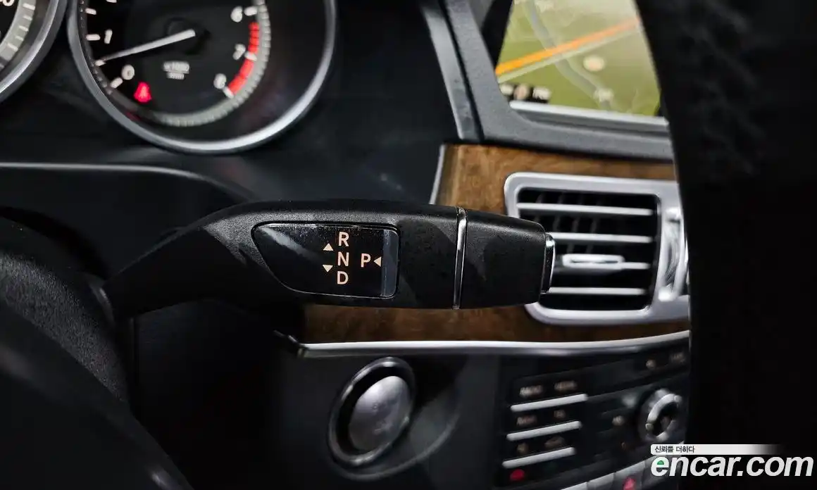 Mercedes-Benz E-Class 2016 3.5 гидро, фото 9 Mercedes-Benz E-Class 2016 3.5 гидро, фото 9