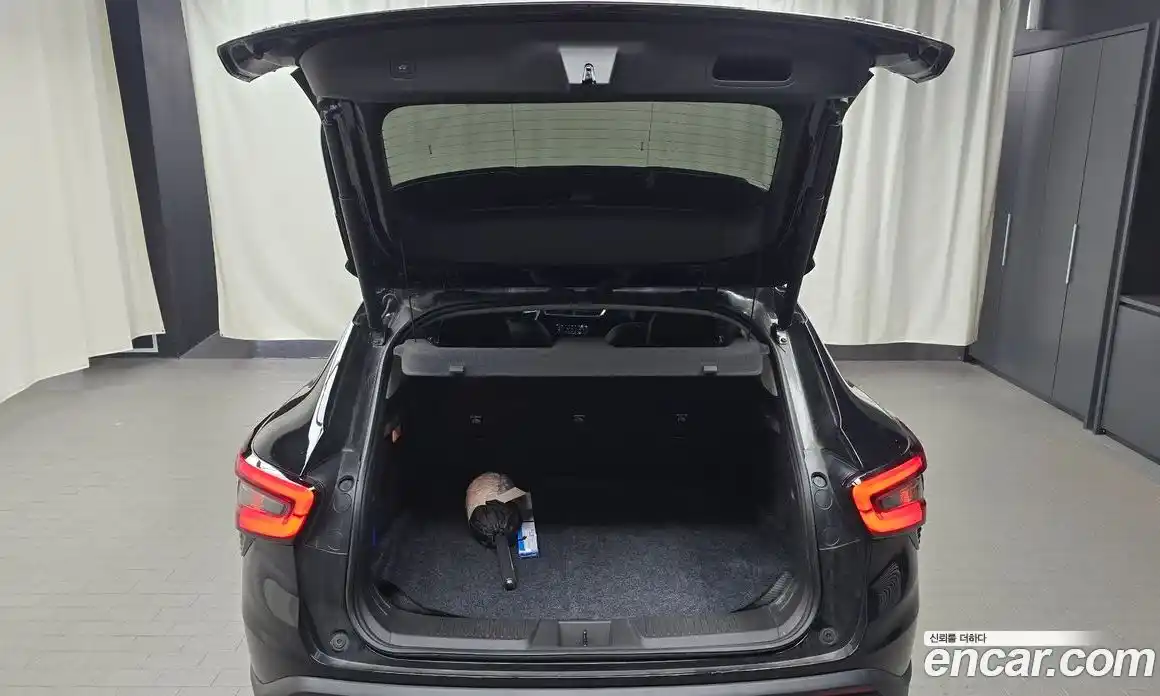 Chevrolet Trax 2023 1.2 автомат (гидро), фото 27