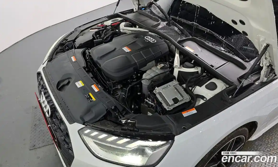 Audi A4 2020 2.0 автомат (гидро), фото 5