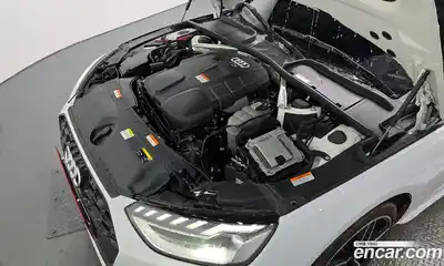 Audi A4 2020 2.0 автомат (гидро), миниатюра 5