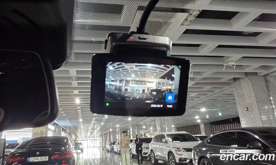 BMW X7 2025 3.0 автомат (гидро), фото 12
