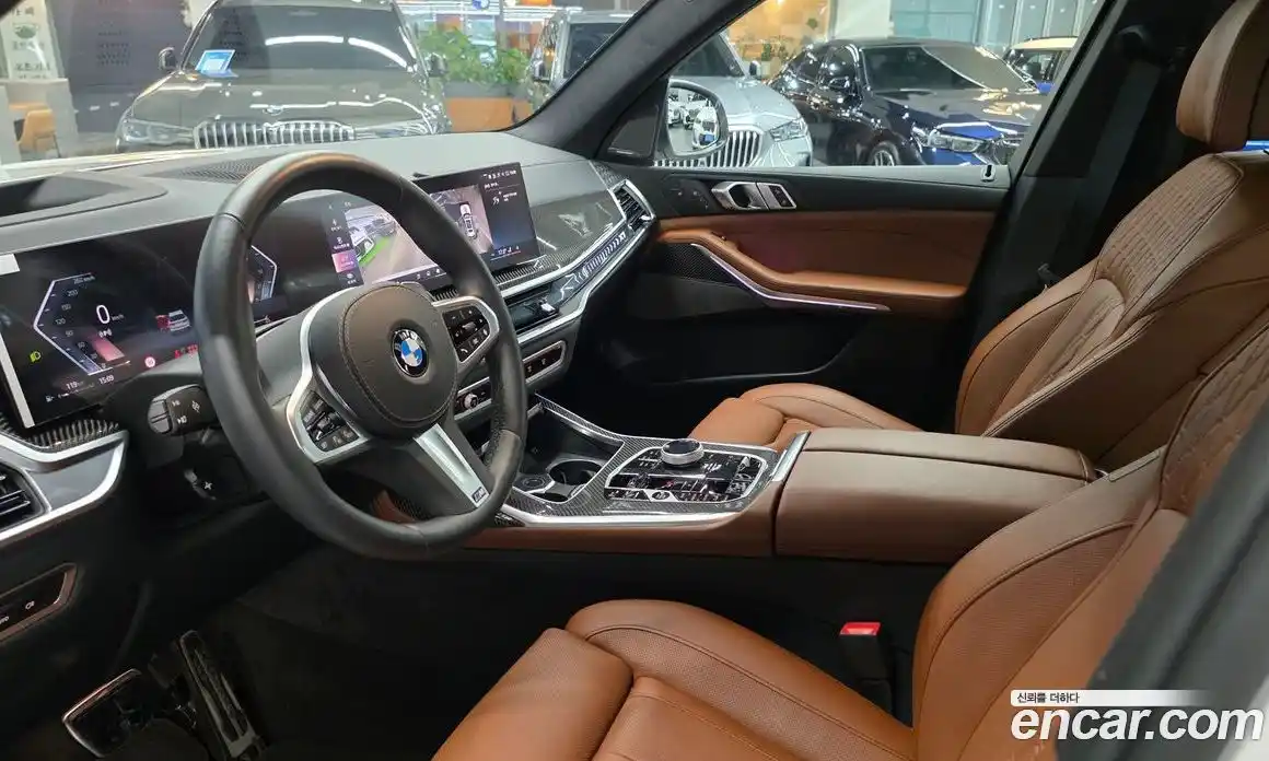 BMW X7 2025 3.0 автомат (гидро), фото 15