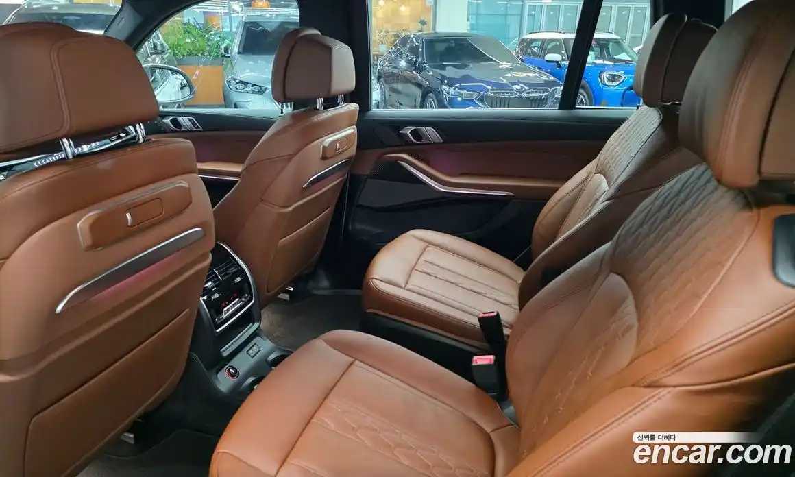 BMW X7 2025 3.0 автомат (гидро), фото 20