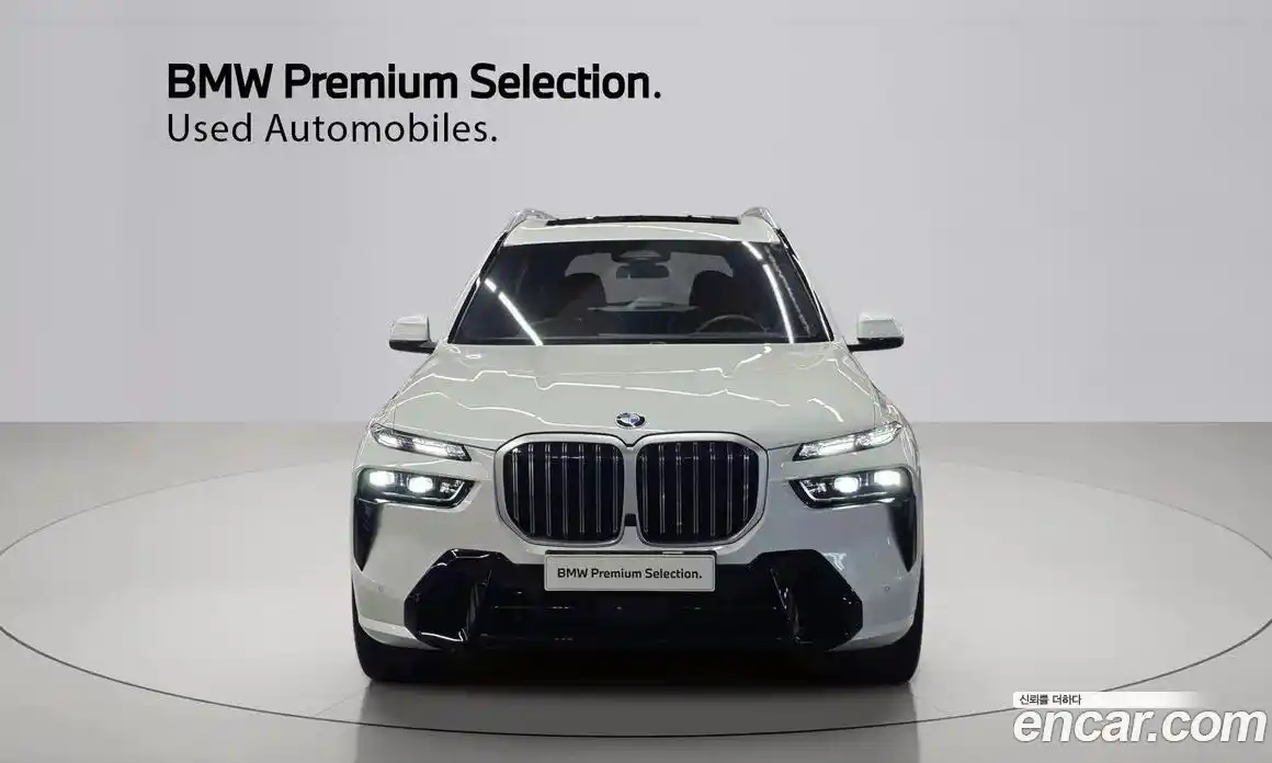 BMW X7 2025 3.0 автомат (гидро), фото 3