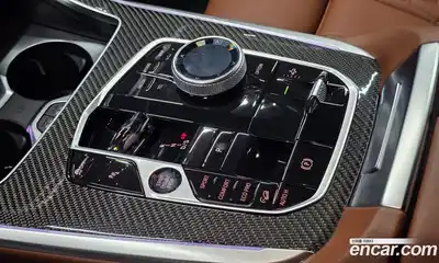 BMW X7 2025 3.0 автомат (гидро), миниатюра 9