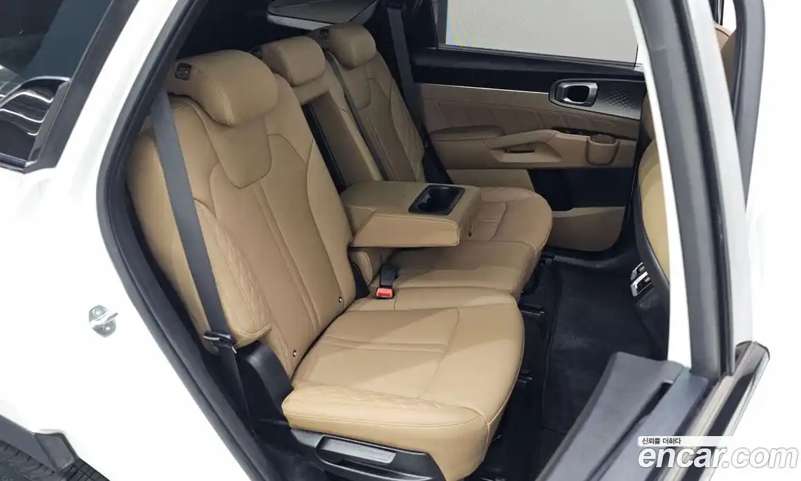 Kia Sorento 2023 1.6 автомат (гидро), фото 12