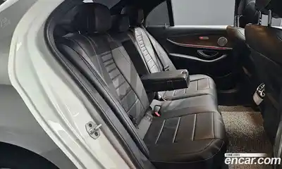 Mercedes-Benz E-Class 2020 2.0 автомат (гидро), миниатюра 12