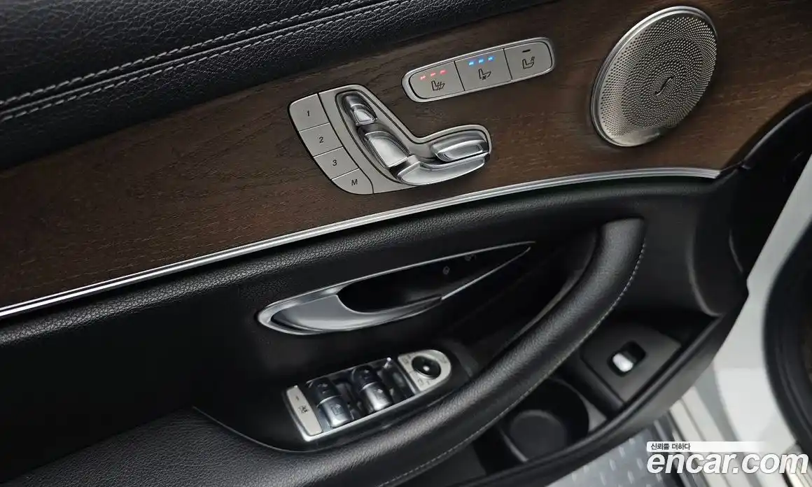 Mercedes-Benz E-Class 2020 2.0 автомат (гидро), фото 16