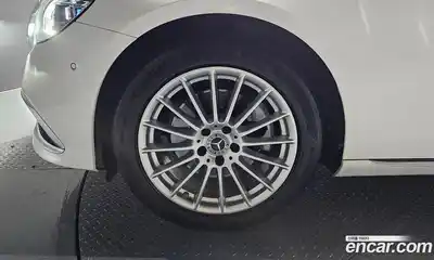 Mercedes-Benz E-Class 2020 2.0 автомат (гидро), миниатюра 5