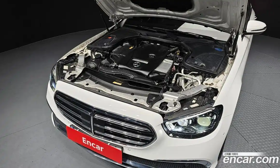 Mercedes-Benz E-Class 2020 2.0 автомат (гидро), фото 6