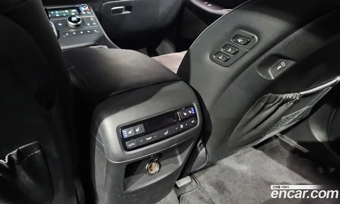 Hyundai Palisade 2024 2.2 автомат (гидро), фото 31