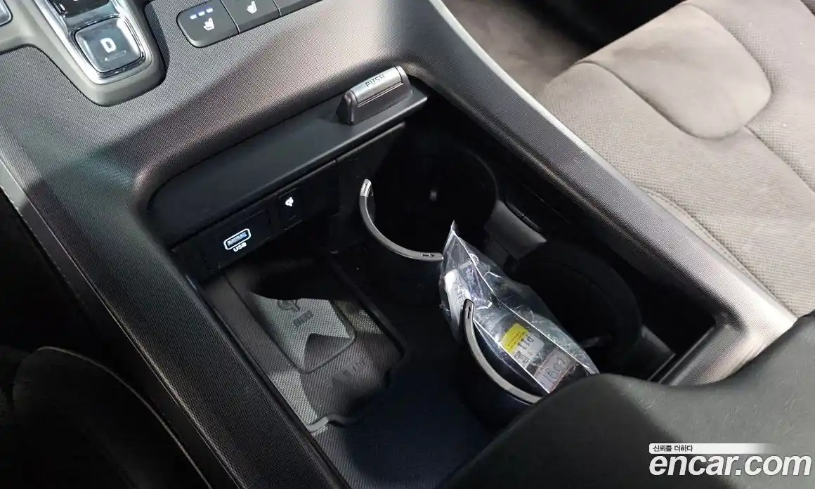 Hyundai Palisade 2024 2.2 автомат (гидро), фото 32
