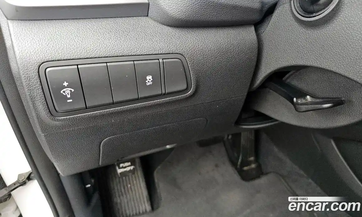 Hyundai Tucson 2015 1.7 автомат (гидро), фото 27