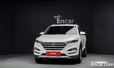 Hyundai Tucson 2015 1.7 автомат (гидро), миниатюра 3