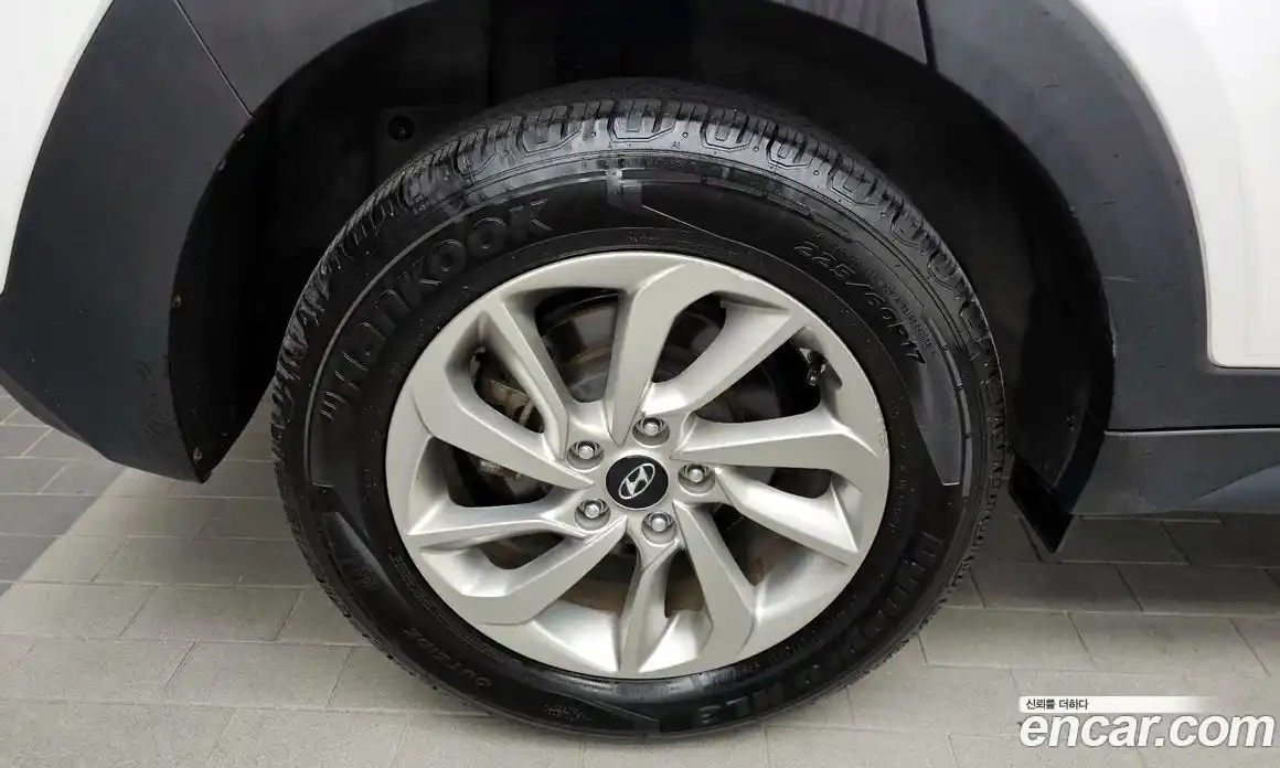 Hyundai Tucson 2015 1.7 автомат (гидро), фото 5